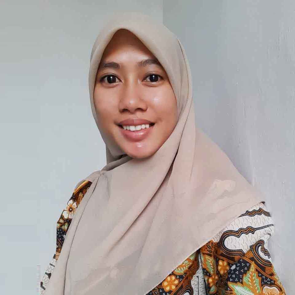 Niarti Dewi Cici Wulandari, S.M.
